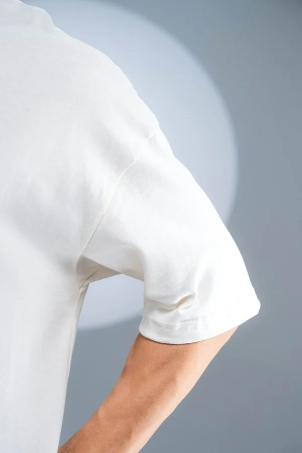 Camiseta Oversized Off White - (240g/m²) - Imagem 3