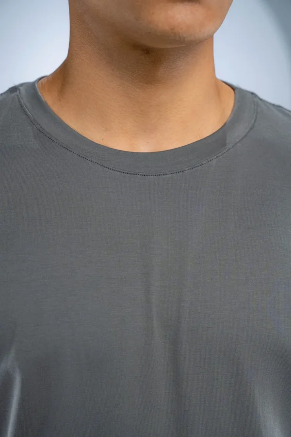 Camiseta Algodão Egípcio Cinza Chumbo - Imagem 2