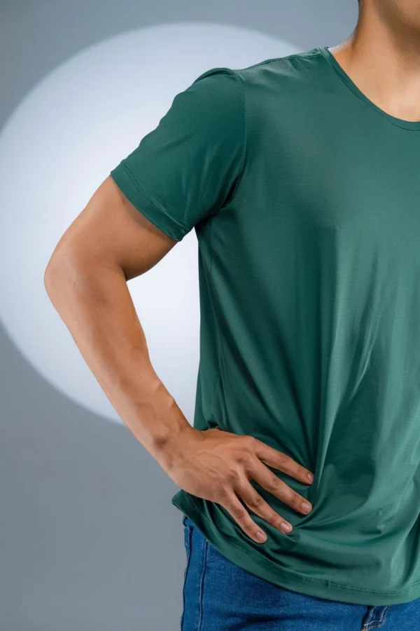 Camiseta Poliamida Verde Musgo - Imagem 4