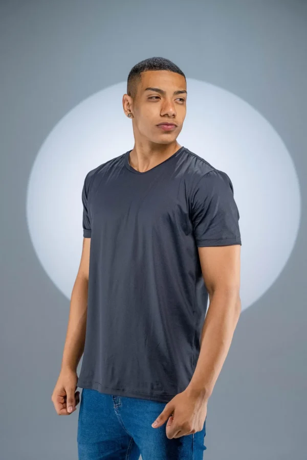 Camiseta Poliamida Preta - Imagem 6
