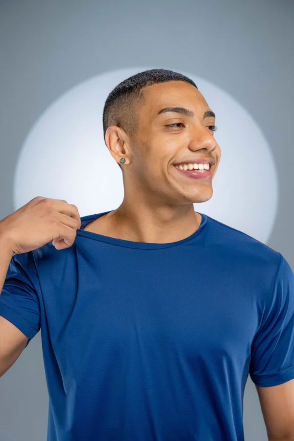 Camiseta Dry Fit Azul Marinho - Imagem 2