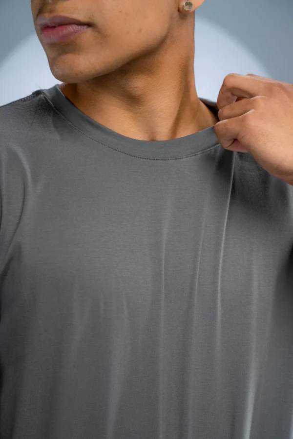 Camiseta Algodão Egípcio Cinza Chumbo - Imagem 7