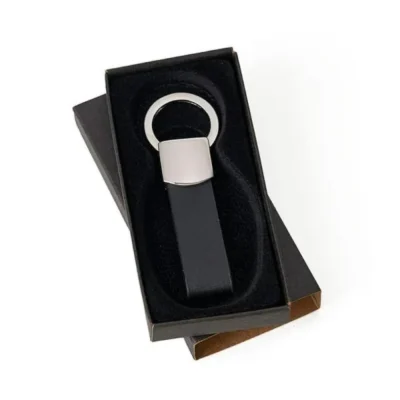 Chaveiro em Metal e Material Sintético Preto Redondo personalizado com logo