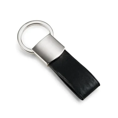 Chaveiro em Metal e Material Sintético Preto personalizado com logo