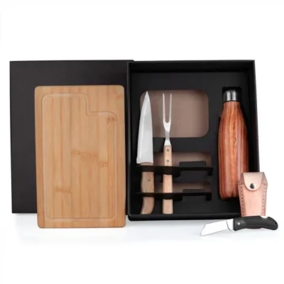 Kit Churrasco com Garrafa, Canivete e Bainha - 6 pçs personalizada com logo