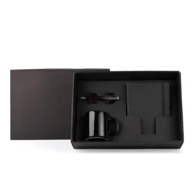 Kit com Caneca e Acessórios - 3 pçs personalizada com logo