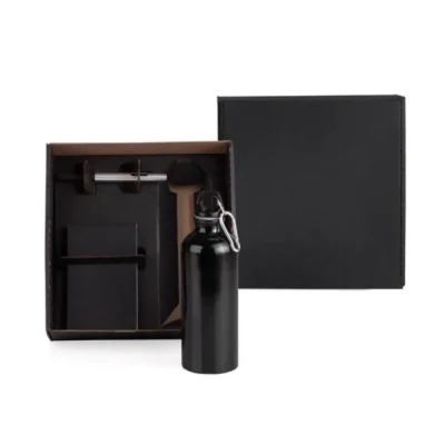 Kit com Squeeze personalizado com logo