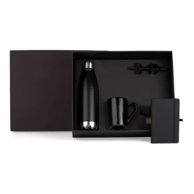 Kit Garrafa e Acessórios - 4 personalizada com logo