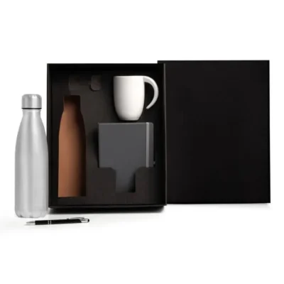 Kit Garrafa e Acessórios - 4 personalizada com logo