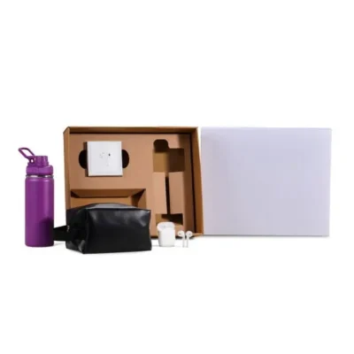 Kit Garrafa, Necessaire e Fone - 3 por térmica na cor roxa personalizada com logo