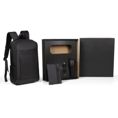 Kit Mochila, Copo, Caderno e Caneta - 4 pçs personalizada com logo