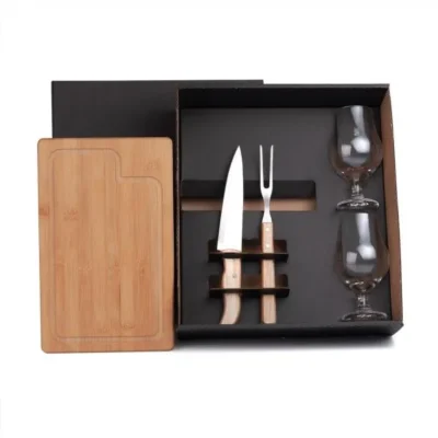 Kit para Churrasco com Copos - 5 personalizado com logo