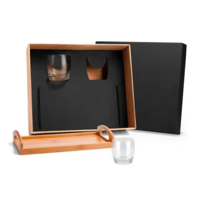 Kit Whisky com Bandeja e Copos - 3 pçs personalizado com logo
